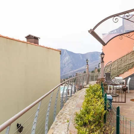 Panoramic Sea View House, Magliolo
